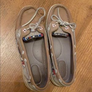 Sperry Topsider boat shoes